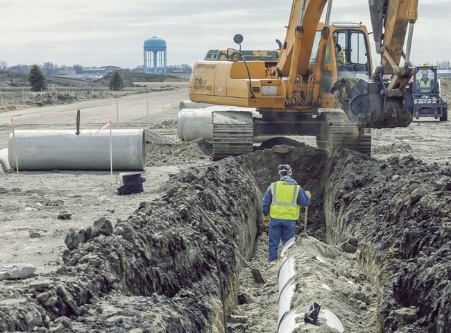 Các thiết bị đào đường cống thoát nước quận 2