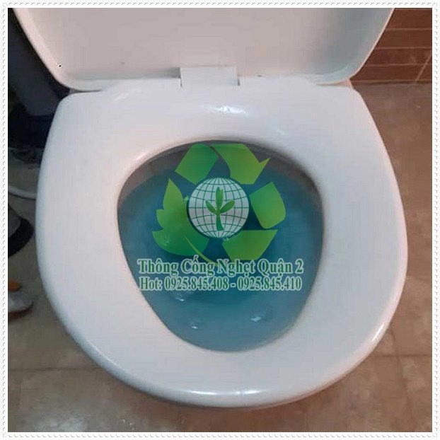 Cách xử lý bồn cầu nghẹt hiệu quả